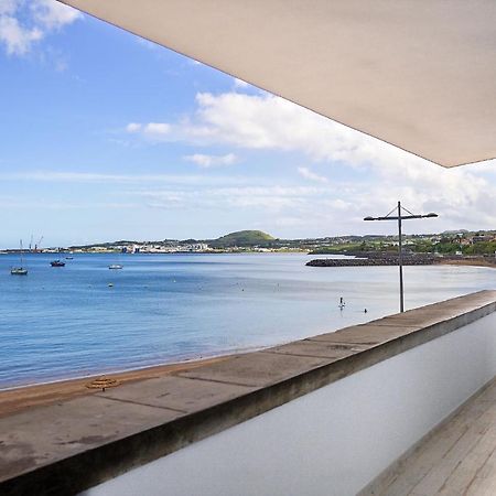 Facing Bay Hostel Praia da Vitória Eksteriør billede
