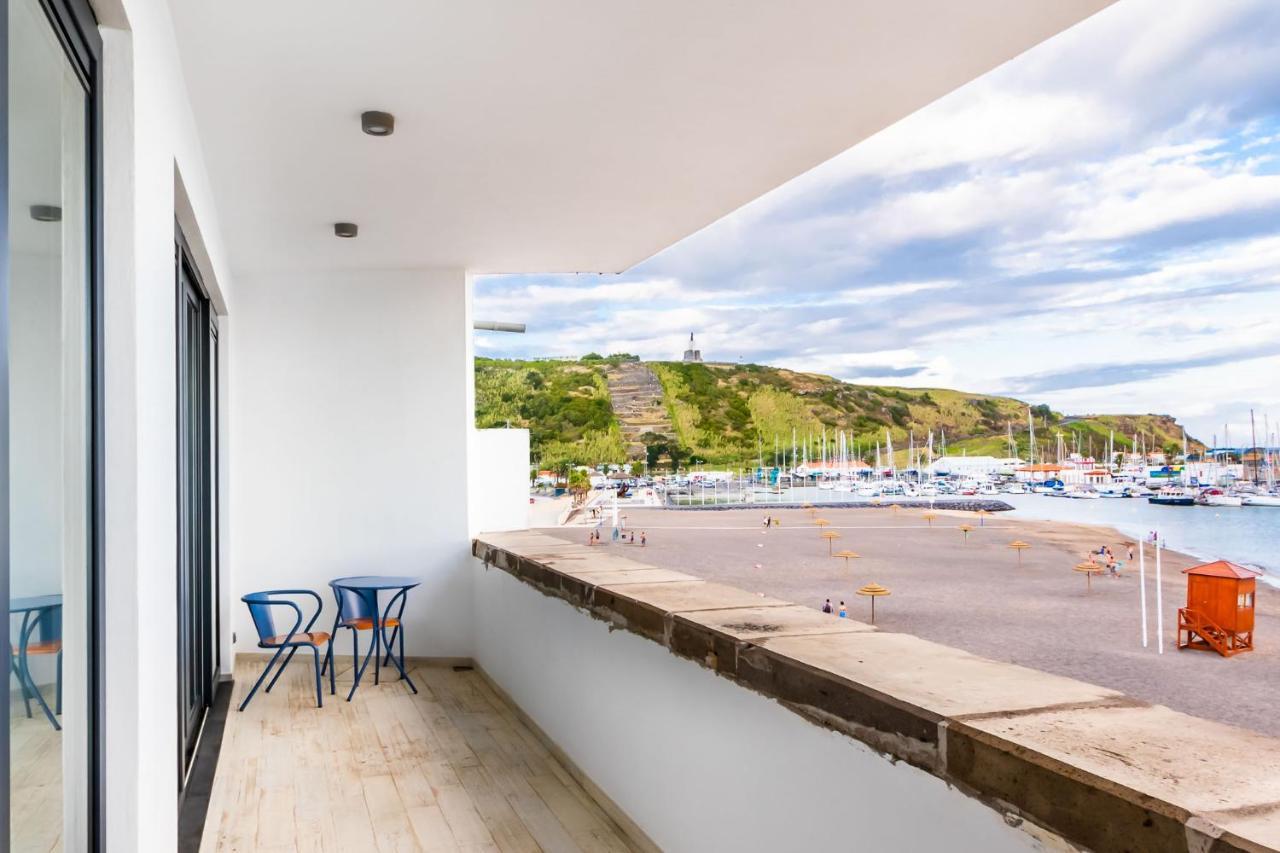 Facing Bay Hostel Praia da Vitória Eksteriør billede